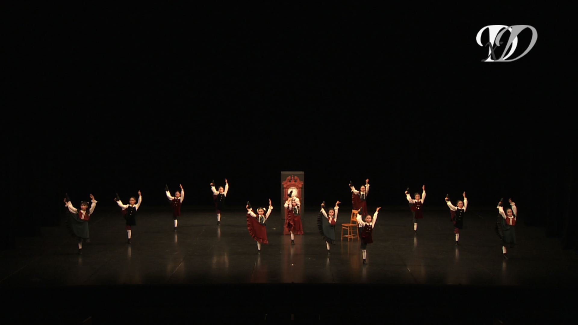 かやの木芸術舞踊学園