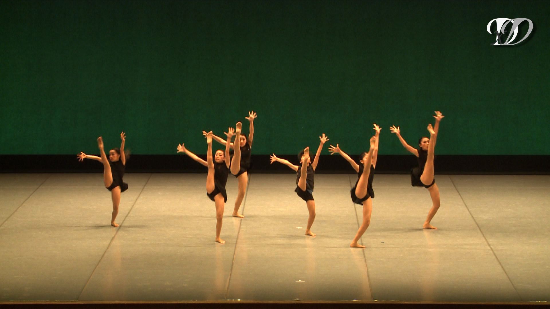 ailes dance club	